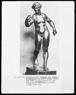 Weiblicher Akt