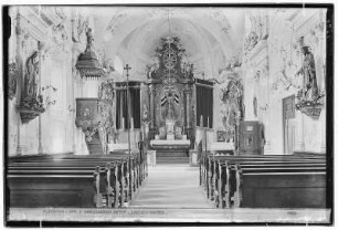 Oberpfalz. Pleystein Kreuzbergkloster. Kircheninneres