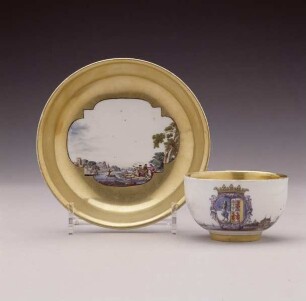 Henkeltasse und Unterschale mit Allianzwappen Pisani und Corner