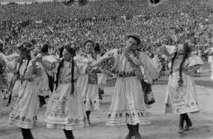Eröffnung der III. Weltfestspiele der Jugend und Studenten im Walter Ulbricht-Stadion in Berlin : Teilnehmer der Weltfestspiele