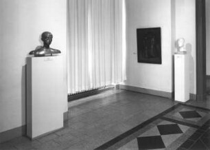 Dresden. Ausstellung "Aus den Depots der Neuen Meister", Albertinum, 5.8.-5.10.1997. Seitenkabinett (B. Schönfelder)