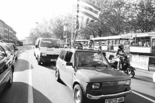 Freiburg im Breisgau: Autokorso von SC Freiburg-Fans