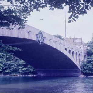 Max-Joseph-Brücke ü. d. Isar in München