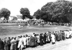 Fußballspiel auf Sportplatz Havelse