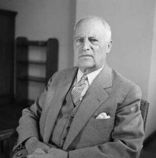 Portraitserie Hans Constantin Paulssen