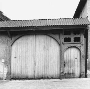 Hüttenberger Tor; Linden, Junkergasse 22