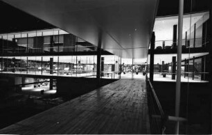 Brüssel: Pavillon Deutschland, Verbindungssteg