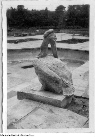 Pelikan (Brunnenfigur)