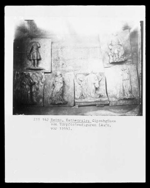 Abgüsse der Türpfostenreliefs der Kathedrale zu Reims