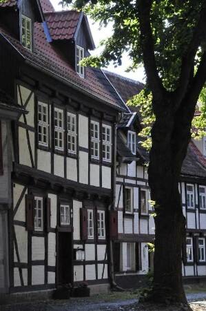 Quedlinburg - Historische Fachwerkhäuser : Historische Fachwerkhäuser in der Kaiserstraße. Aufgenommen in Quedlinburg am 17. Juli 2012