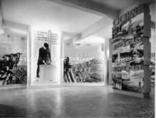 Ausstellung zu Leistungen der italienischen Regierung in Venedig