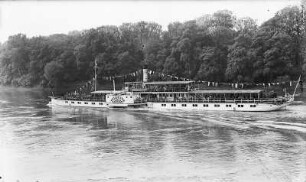 Personen-Seitenraddampfer "Pillnitz" (1886, Werft Blasewitz), Fahrt stromauf