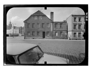 Brandenburg an der Havel, Neustädtischer Markt 30. Wohnhaus mit Anbau. Straßenfront