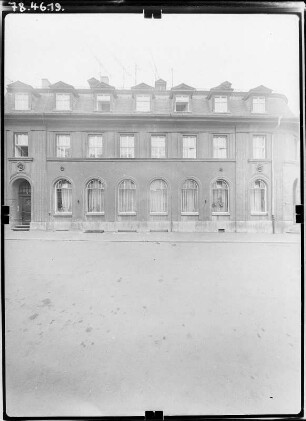 Torgau, Kurstraße 10. Wohnhaus. Straßenfront