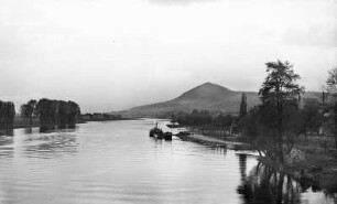 Tschechien, Nordböhmen, Elbe mit Dampfer bei Litomerice