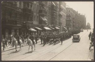 Ansichtskarte Militärausmarsch Friesenstraße