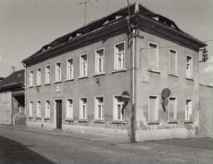 Kamenz, Hoyerswerdaer Straße 22 / Ecke Töpferstraße, Wohnhaus
