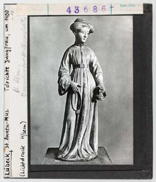 Lübeck, St. Annen-Museum: Törichte Jungfrau. Um 1400