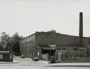 Fabrikgebäude mit Zentrum für Arbeitslehre