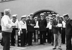 Freiburg im Breisgau: Empfang der Mannschaft vom Tross-Schiff "Freiburg"