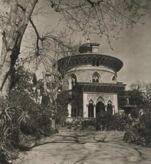 Sintra. Portugal. Ansicht des im 18. Jahrhundert im neugotischen Stil errichteten Palácio de Monserrate, einer Palastanlage nebst Park