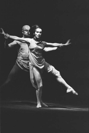 Szenenbilder aus "Sklaven" (Spartakus-Ballett), Ballett von Wolfgang Hohensee nach dem Libretto von Henn Haas. Staatsoper Berlin, Erstaufführung am 28.09.1964
