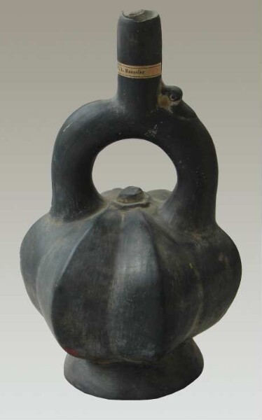 Clay vessel