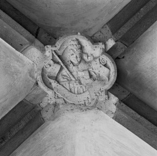 Schlußstein mit heiligem Gregor
