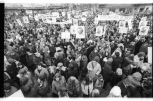 Kleinbildnegativ: Vietnam-Demonstration, 1973