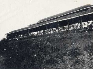 Buitenzorg (Bogor), Java/Indonesien. Touristen in einer Frühstückshalle