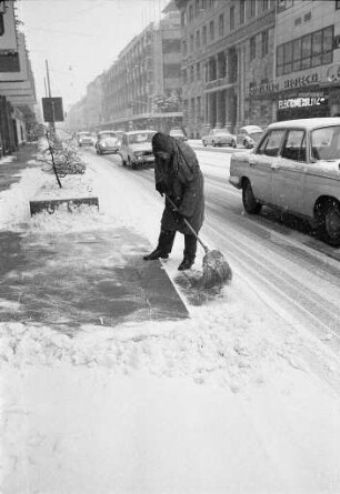 Frühzeitiger Wintereinbruch mit starkem Schneefall