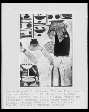 Die Königin beim Brandopfer