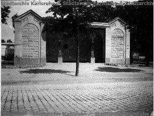 Beichel, Friedrich. Wartehalle beim Hauptfriedhof