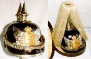 Helm für Mannschaften der Infanterie, mit Paradebusch und Transportbehältnis