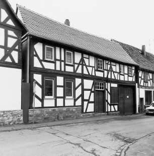 Münzenberg, Steinweg 24