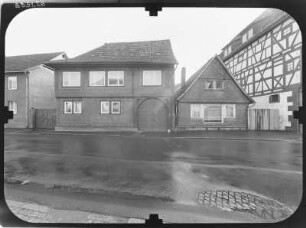Suhl-Heinrichs : Suhl-Heinrichs. Wohnhäuser, Meininger Straße 87 und 89. Straßenansicht