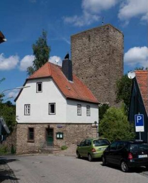 Sachgesamtheit Burg Cleeberg; Langgöns, Obere Pforte 1, Obere Pforte 1A, Obere Pforte