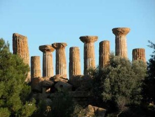 Insel Sizilien - Griechischer Tempel : Säulen eines griechischen Tempels. Aufgenommen auf der Insel Sizilien 2005