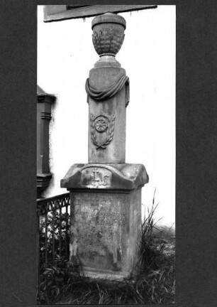 Friedhof. Grabstein Georg Oberhauser