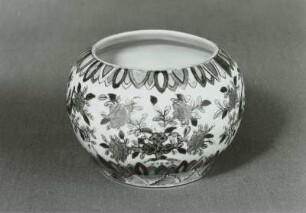 Kugelige Vase