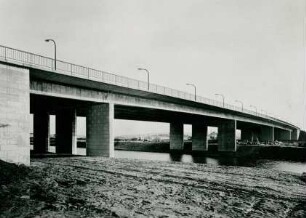 Spannbetonbrücke über den Mittellandkanal, 1956