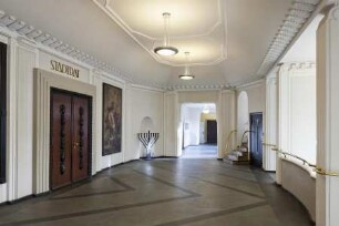 Rathaus Delmenhorst — Foyer