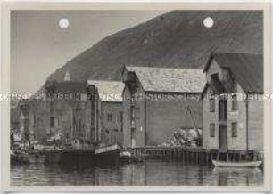 Hammerfest, Speicher am Hafen