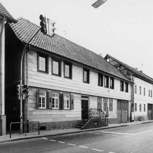 Reinheim, Erbacher Straße 11
