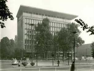 Bayer-Haus, Frankfurt am Main, 1951