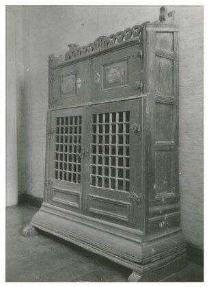 Schrank