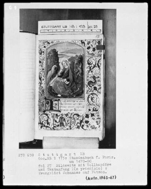 Lateinisches Stundenbuch — Johannes Evangelista auf Patmos, gerahmt von einer Vollbordüre, Folio 27recto