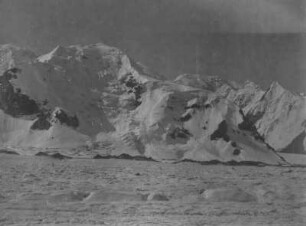 Gletscherfeld : Ein Gletscherfeld im Tian Shan Hochgebirge