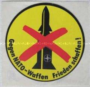 Aufkleber der "offiziellen" Friedensbewegung der DDR gegen die NATO