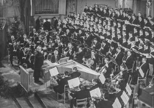 Rudolf Mauersberger (1889-1971; Kreuzkantor), Philharmonie mit Herbert Collum am Cembalo und Kreuzchor
